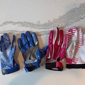 Nike Blue and PinkXL Kid Football Gloves Set